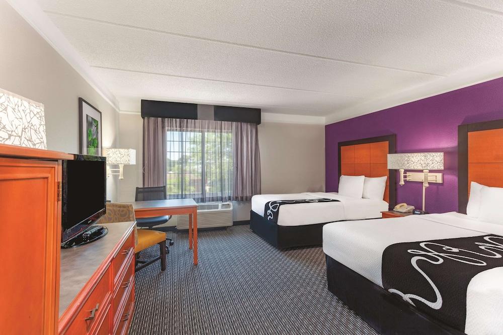 La Quinta By Wyndham Myrtle Beach Broadway Area Bagian luar foto
